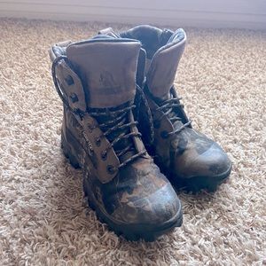 Gore Tex Rocky boots